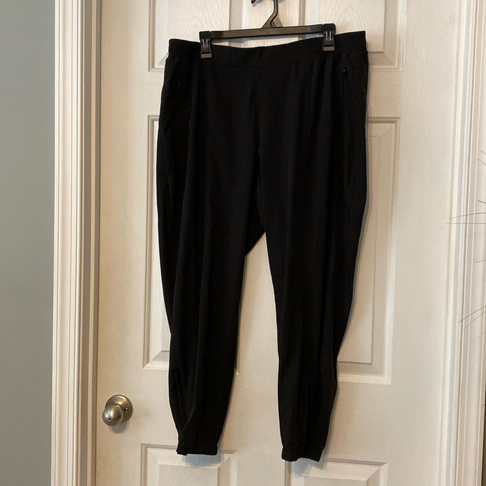 GUC Old Navy active wear joggers size XL
